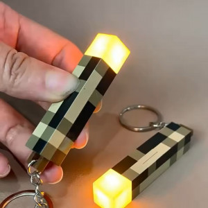 Minecraft USB klíčenka s LED světlem